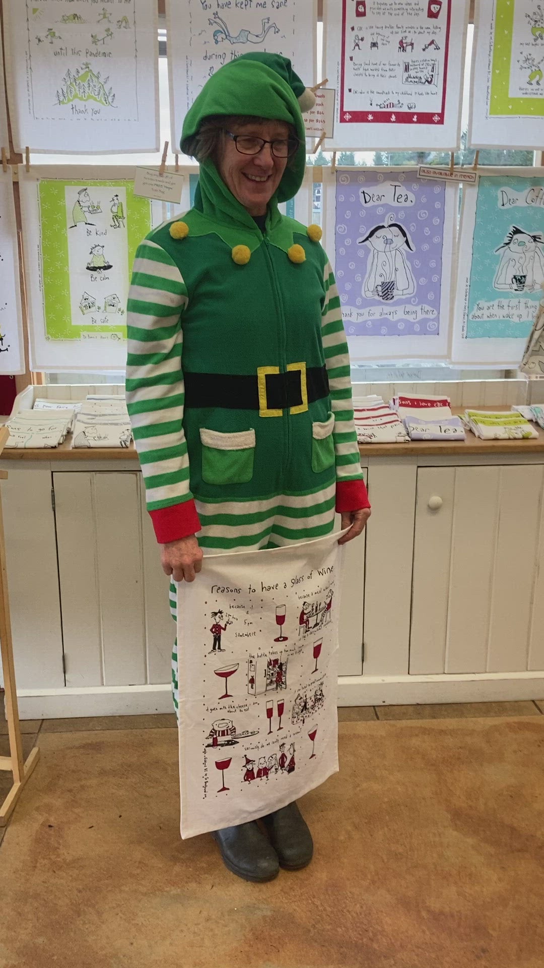 Load and play video in Gallery viewer, Tea Towel - Reasons to have a glass of wine (English &amp; French)