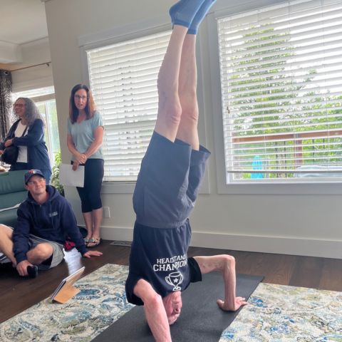 Headstand record